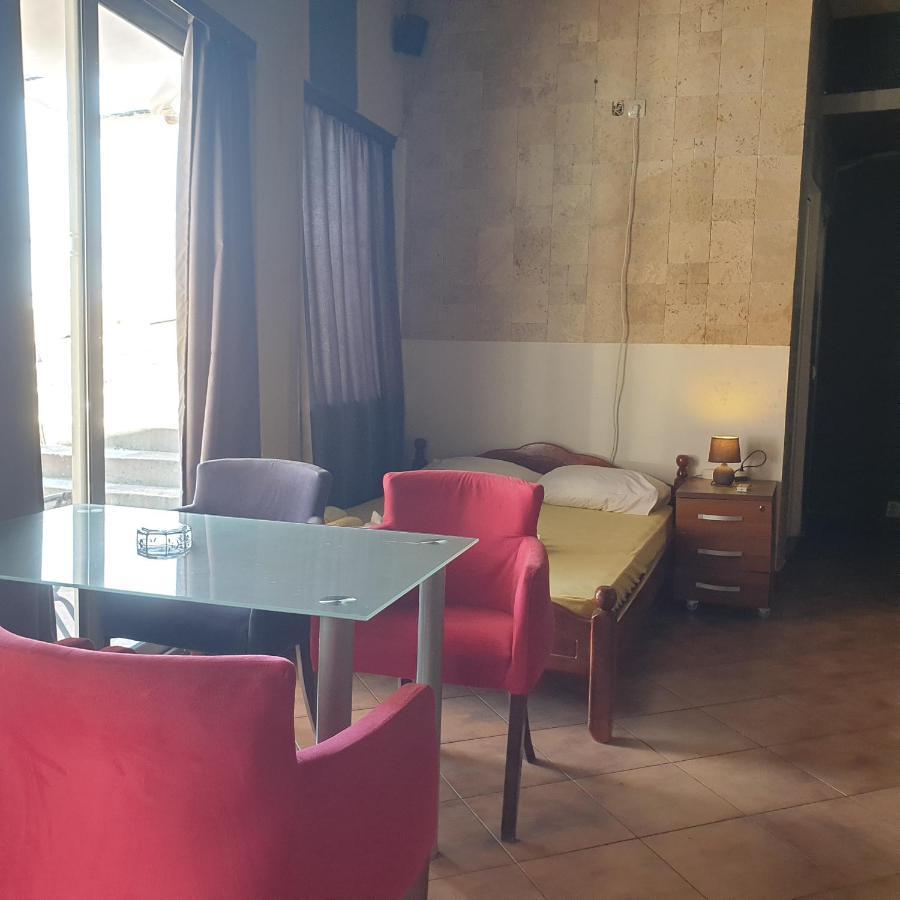 Apartments Prag Ulcinj Kültér fotó