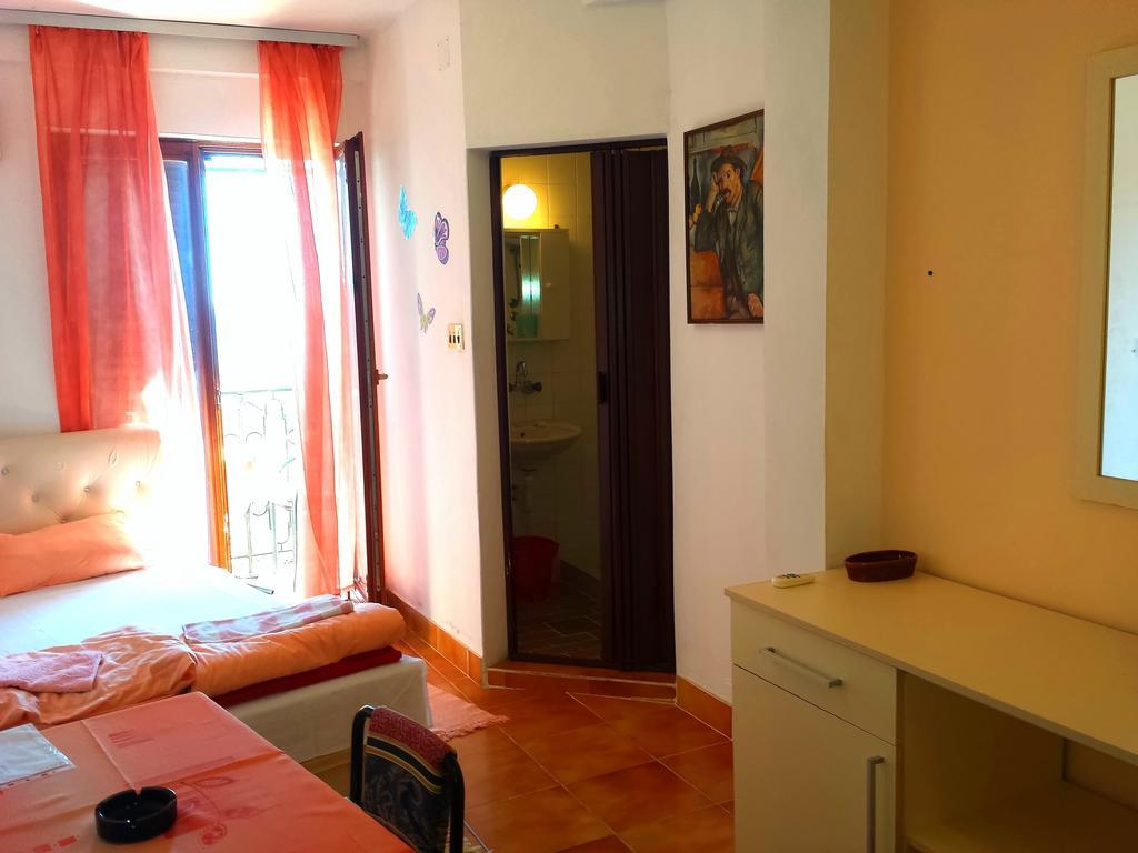 Apartments Prag Ulcinj Szoba fotó
