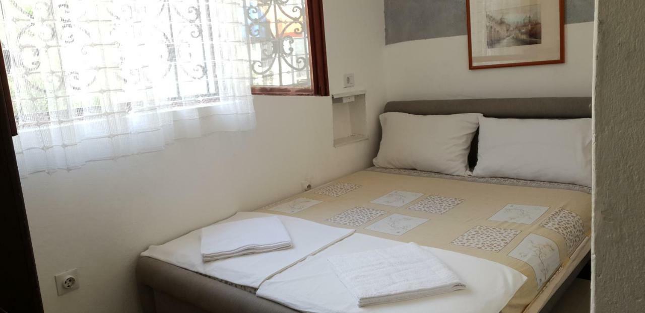Apartments Prag Ulcinj Kültér fotó