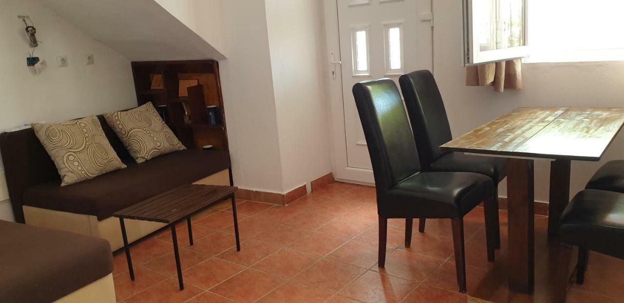 Apartments Prag Ulcinj Kültér fotó